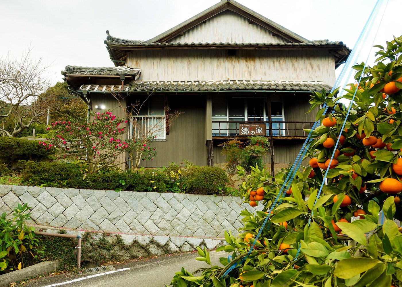 築100年を超える日本家屋のノスタルジックな空間